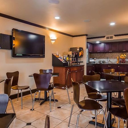 Best Western Orchard Inn ユカイア エクステリア 写真